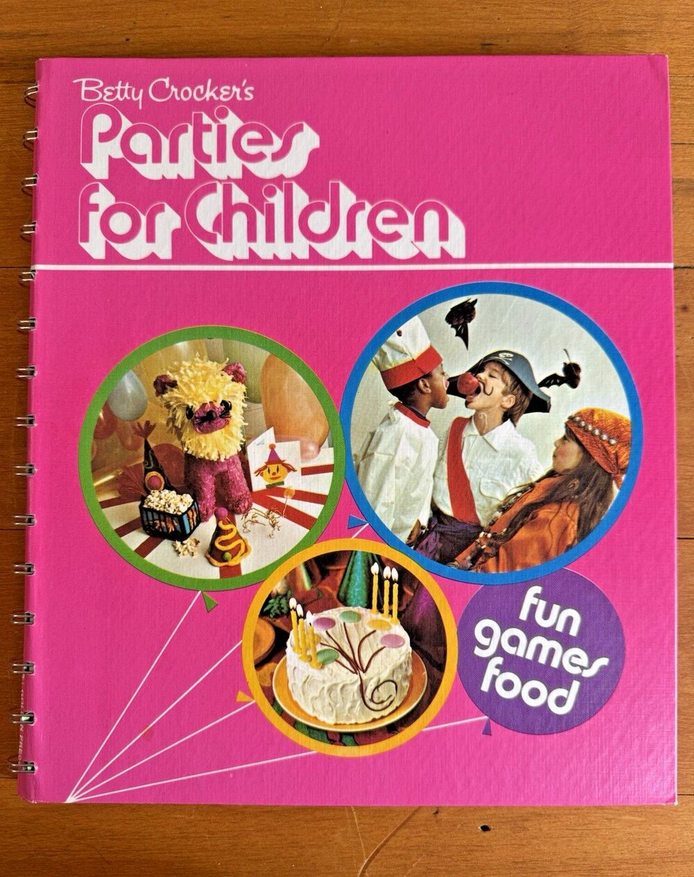 Vintage Betty Crocker Parties for Children Book 1964, Illustrations, Ephemera